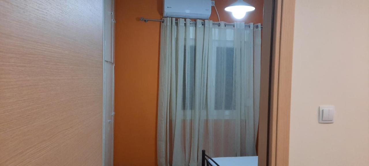 Livia'S Room To Ampelokipi Metro Airport Line Atina Dış mekan fotoğraf